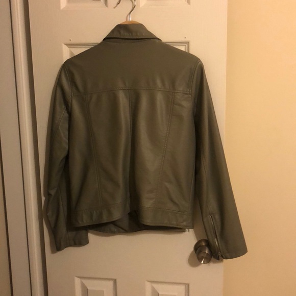 Gray pleather moto jacket - Picture 7 of 8